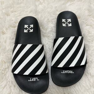 OFF‑WHITE Spray Black & White Stripes Slides with Dust Bag